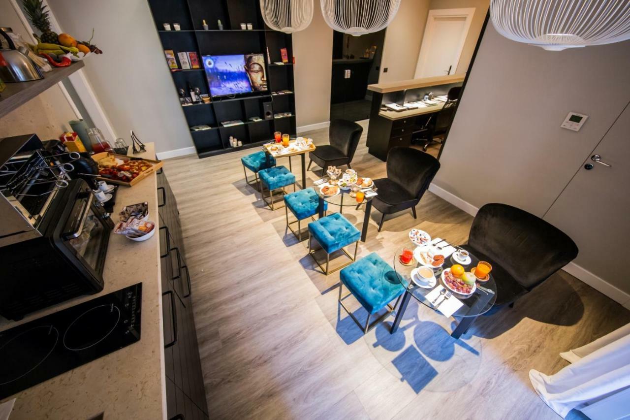 Couette-café Art House Naples